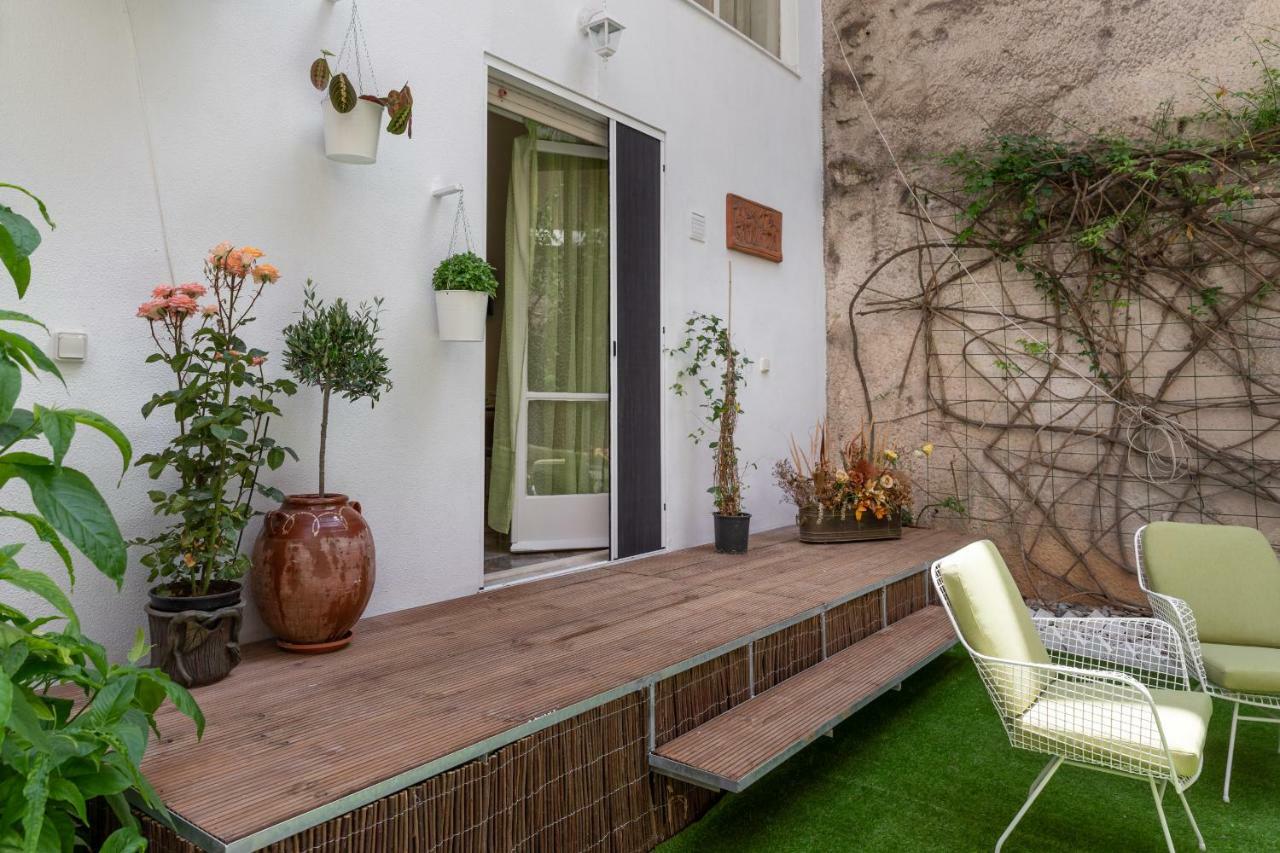 Ferienwohnung Acropolis Koukaki Loft Private Garden Athen Exterior foto
