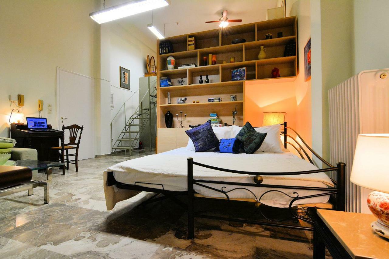 Ferienwohnung Acropolis Koukaki Loft Private Garden Athen Exterior foto