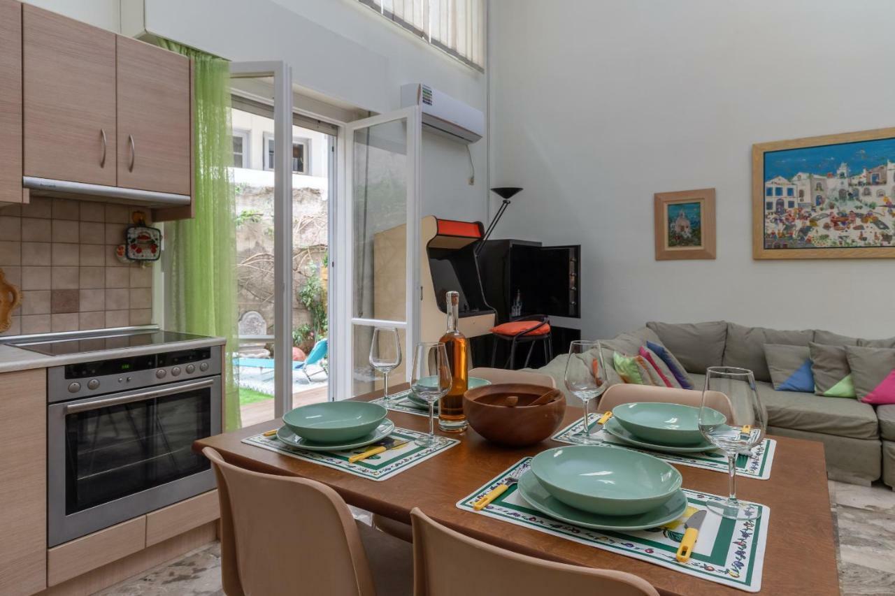 Ferienwohnung Acropolis Koukaki Loft Private Garden Athen Exterior foto
